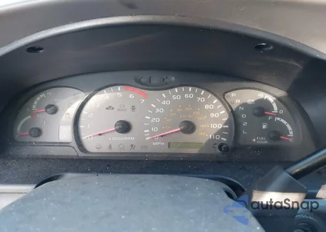 2001 Toyota Sequoia Sr5 V8 from USA, damaged, VIN 5TDBT44A41S037674